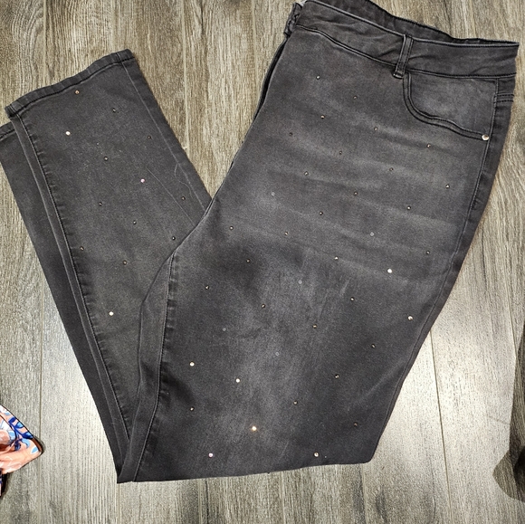 Bundle for Marlene ๐โจ๏ธ - Picture 2 of 11